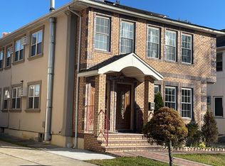 241-11 85th Rd #2, Bellerose, NY 11426