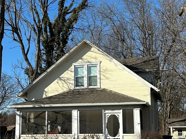 149 Community Dr, Dayton, OH 45404