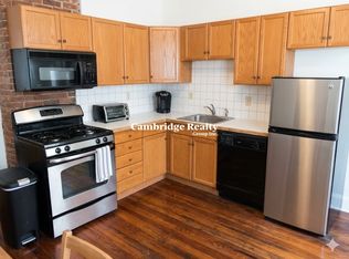 74 Gore St #1T, Cambridge, MA 02141