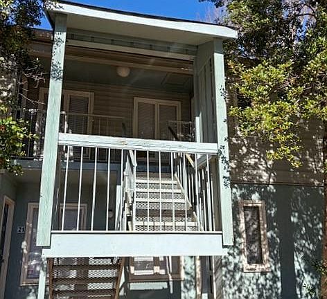 3rd image of 1903 Beechtree Ct