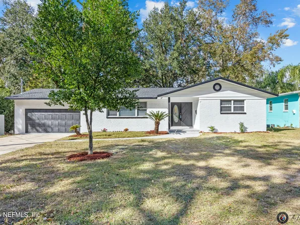 7031 MT VERNON Circle, Jacksonville, FL 32210