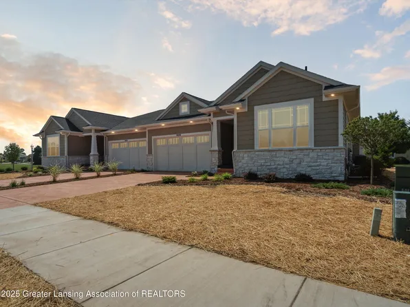 629 Aquila Dr, East Lansing, MI 48823