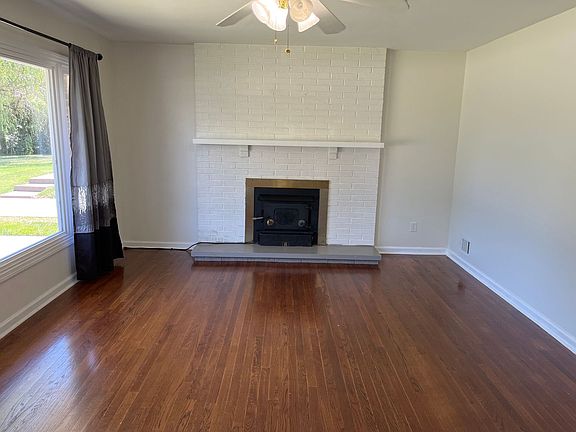 4th image of 4310 Taylorsville Rd