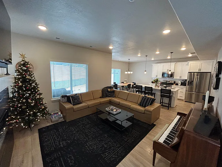 4238 W Kodachrome Ln — Photo 4