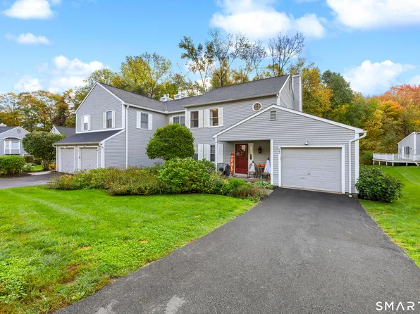 72 Quarry Village Road #72, Cheshire, CT 06410