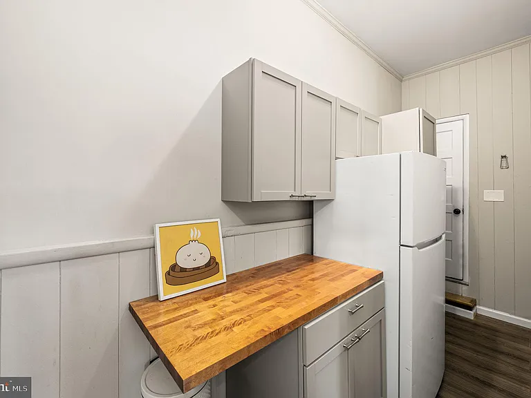 815 N Lincoln St — Photo 10