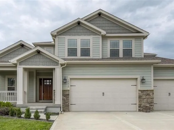 16438 Agnes St, Gardner, KS 66030