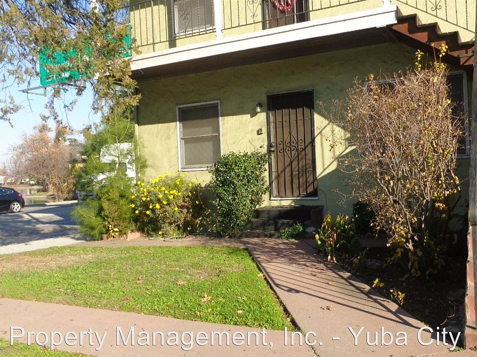 1st image of 316 9th St APT 2