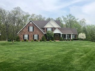 8338 Meadowfield Rd, Waterloo, IL 62298