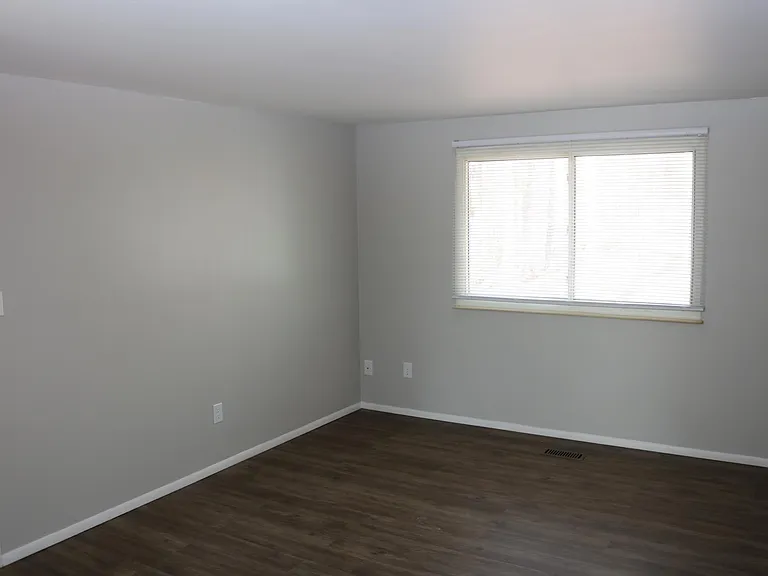 9211 Nash Ave — Photo 29