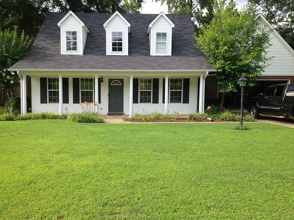 1st image of 114 Peyton Cir