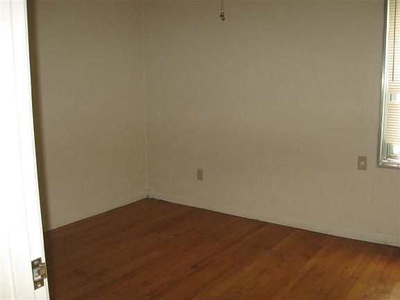 1758 Capri Road, Memphis, TN 38117