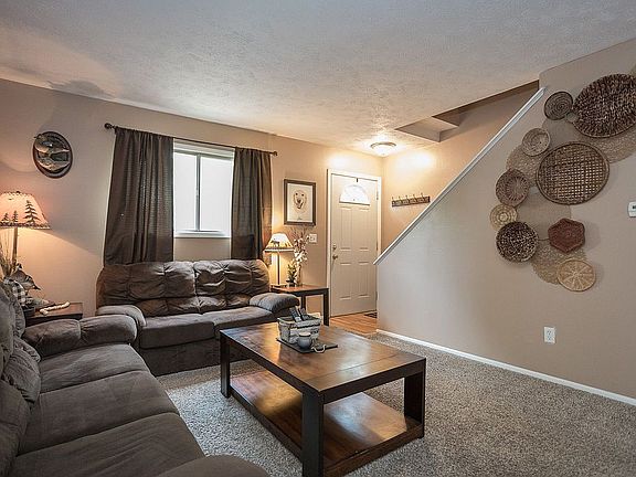 4th image of 1901 Thurston Ave APT 6