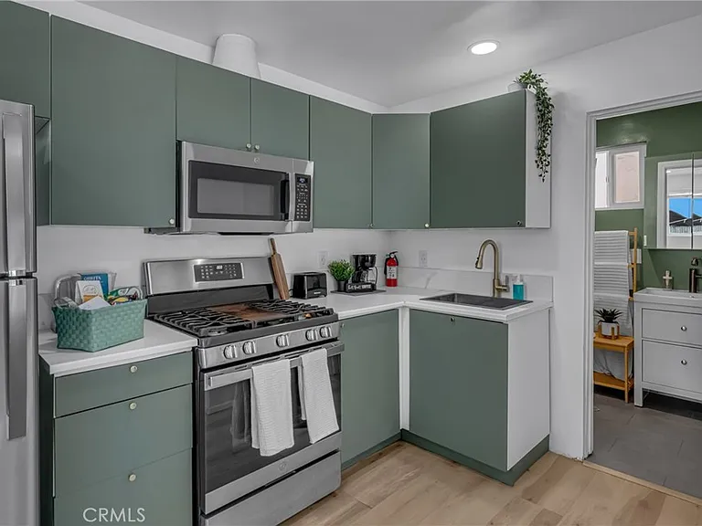 15112 Orange Ave — Photo 8