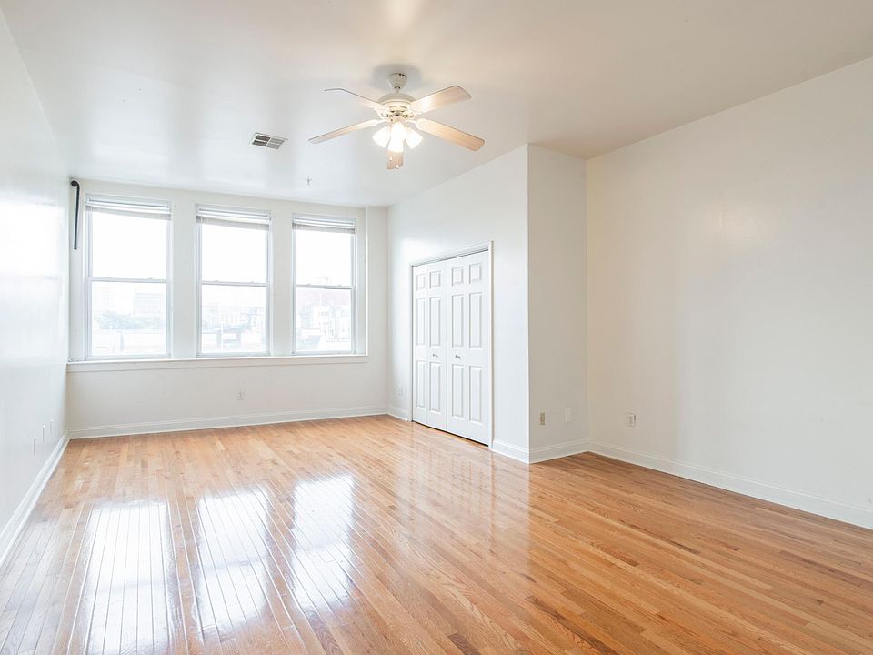 1st image of 901 N Broad St APT 203
