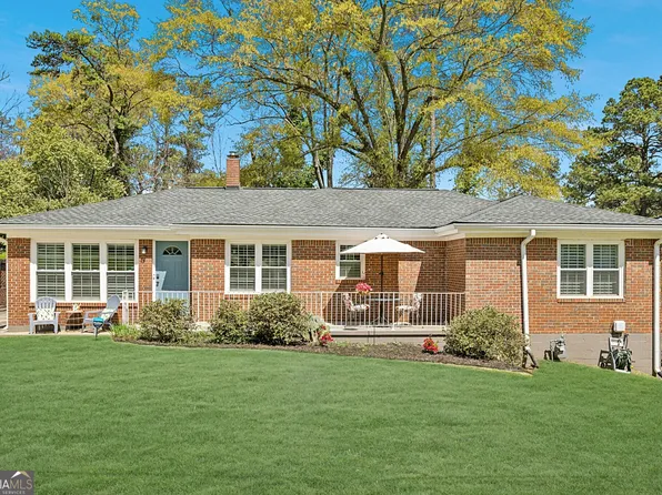 2608 Glenvalley Dr, Decatur, GA 30032