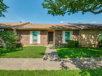14 E Townhouse Ln, Grand Prairie, TX, 75052