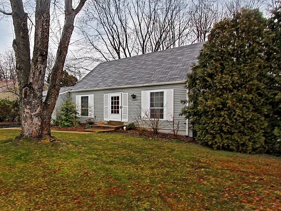2nd image of 14523 Silverdale Dr