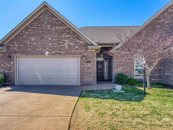 7733 Mia Ct, Newburgh, IN 47630