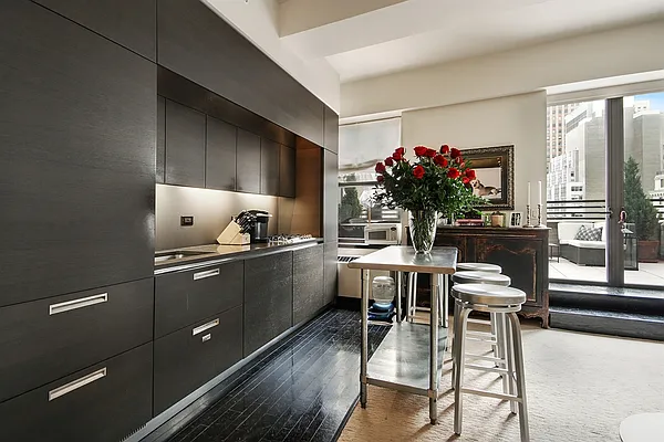 Sold by Corcoran | media 20