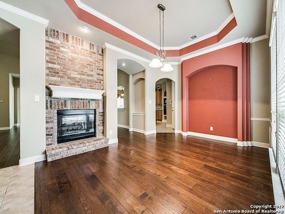 5th image of 7514 Moss Brook Dr