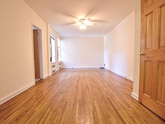 4th image of 31-23 47th St #2BB