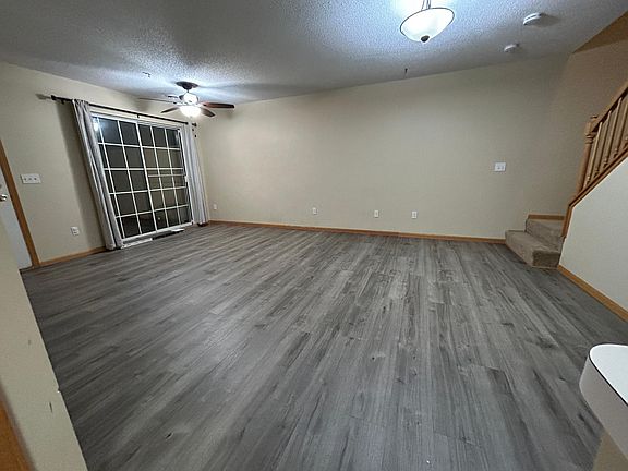 2nd image of 10812 Lexington Dr