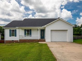 105 Johnia Ct, Thomasville, NC 27360