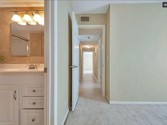 3rd image of 723 Sunny Pine Way