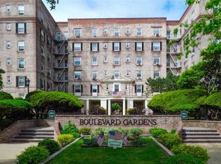 3031 Hobart St APT 3I, Woodside, NY 11377
