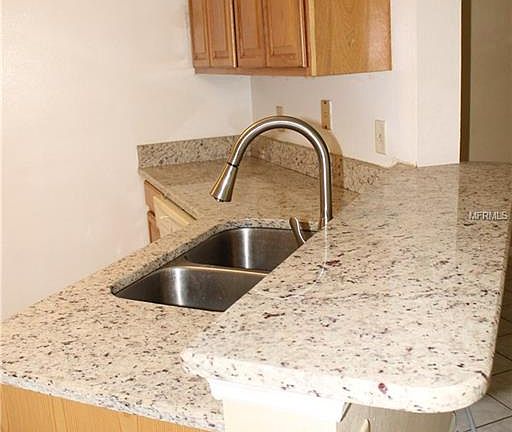 5th image of 4670 Pembrook Pl #J