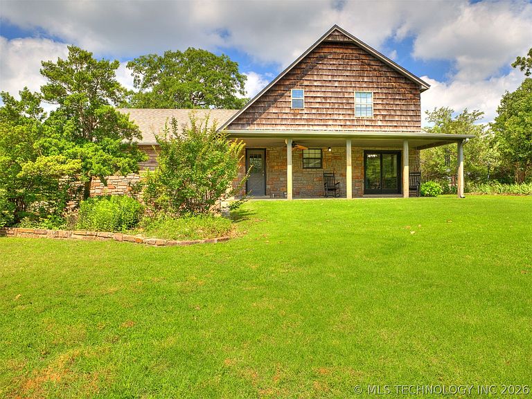 Listing photo 3