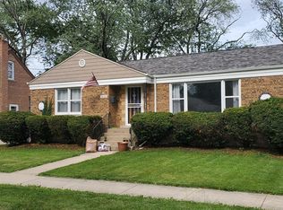 12127 Artesian Ave, Blue Island, IL 60406