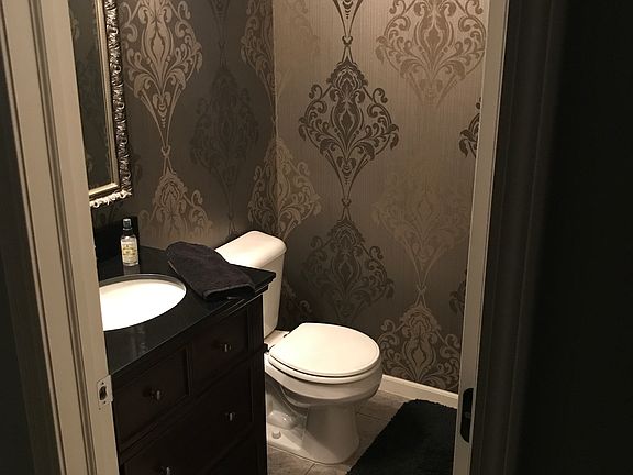 3rd image of 6716 Chianti Ct