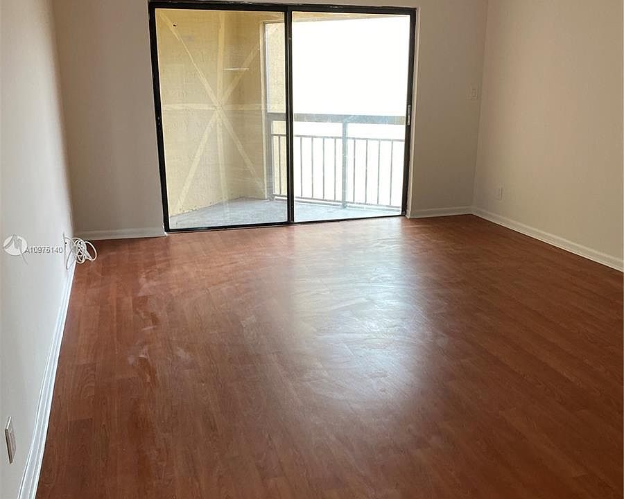 1st image of 8290 Lake Dr APT 508
