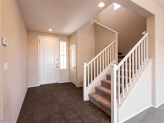 5th image of 6438 Emerson Gardens St