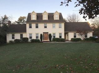 28 Ginger Ct, North Kingstown, RI 02852