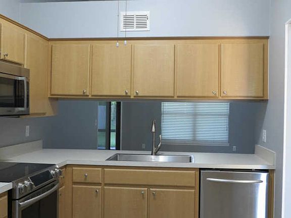 4th image of 3423 Excalibur Way E