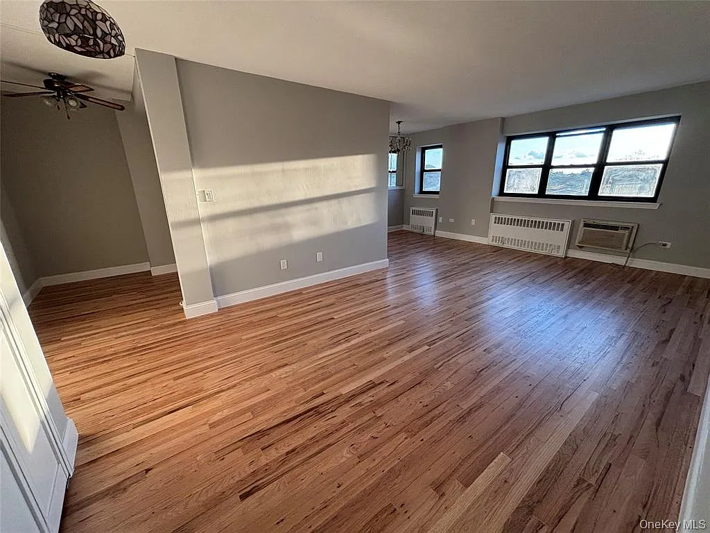 1 bed, 775 sqft, $2,100 — Photo 2