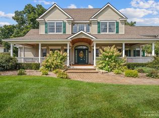 7509 Timberwood Ct, Ypsilanti, MI 48198