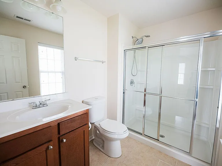 710 Central Park Ave — Photo 37