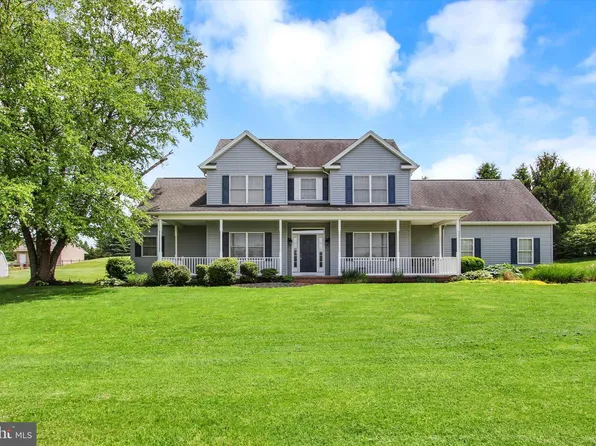 5120 Walters Hatchery Rd, Spring Grove, PA 17362