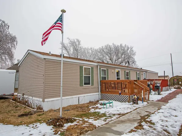 414 N McKelvey St, Bladen, NE 68928