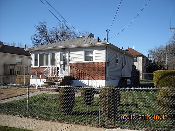 2nd image of 420 Grandview Avenue
