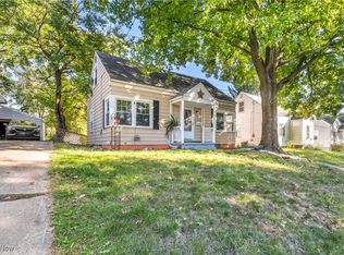 1167 Hilltop Dr, Akron, OH 44310