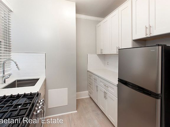 2nd image of 2888 16th St APT 5