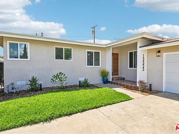 4th image of 13323 S Saint Andrews Pl