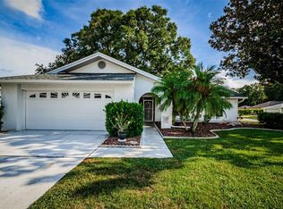 9902 Weiskopf Dr, New Port Richey, FL 34655