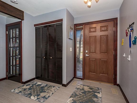 3rd image of 386 Concord Place #3