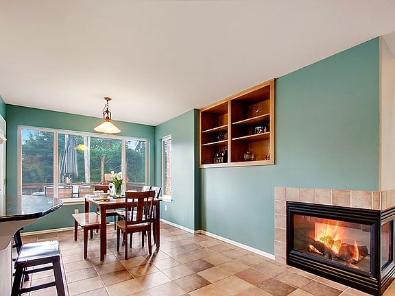 3rd image of 7612 127th Street Ct E